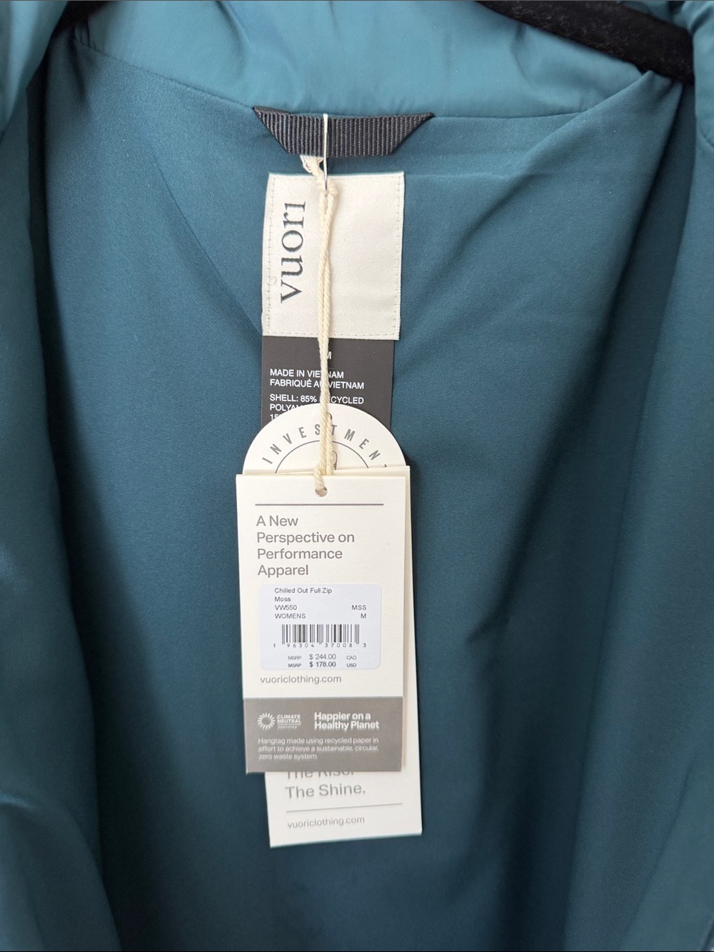NWT - Vuori Chilled Out Full Zip
Color: Moss
Size: Medium - Picture 3 of 9
